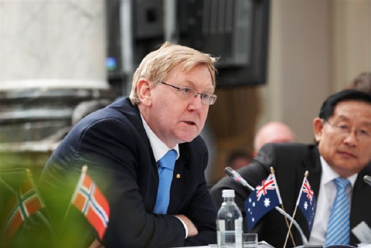 Speaker at 2009 3rd Ministerial Meeting in London.